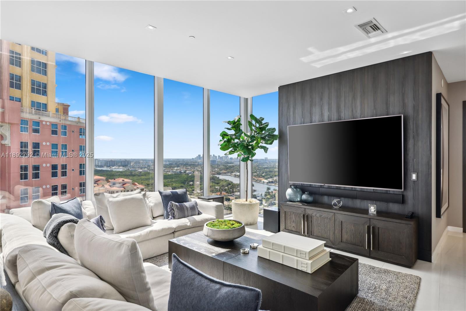 2200 N Ocean Blvd # S2301, Fort Lauderdale Unit: S2301