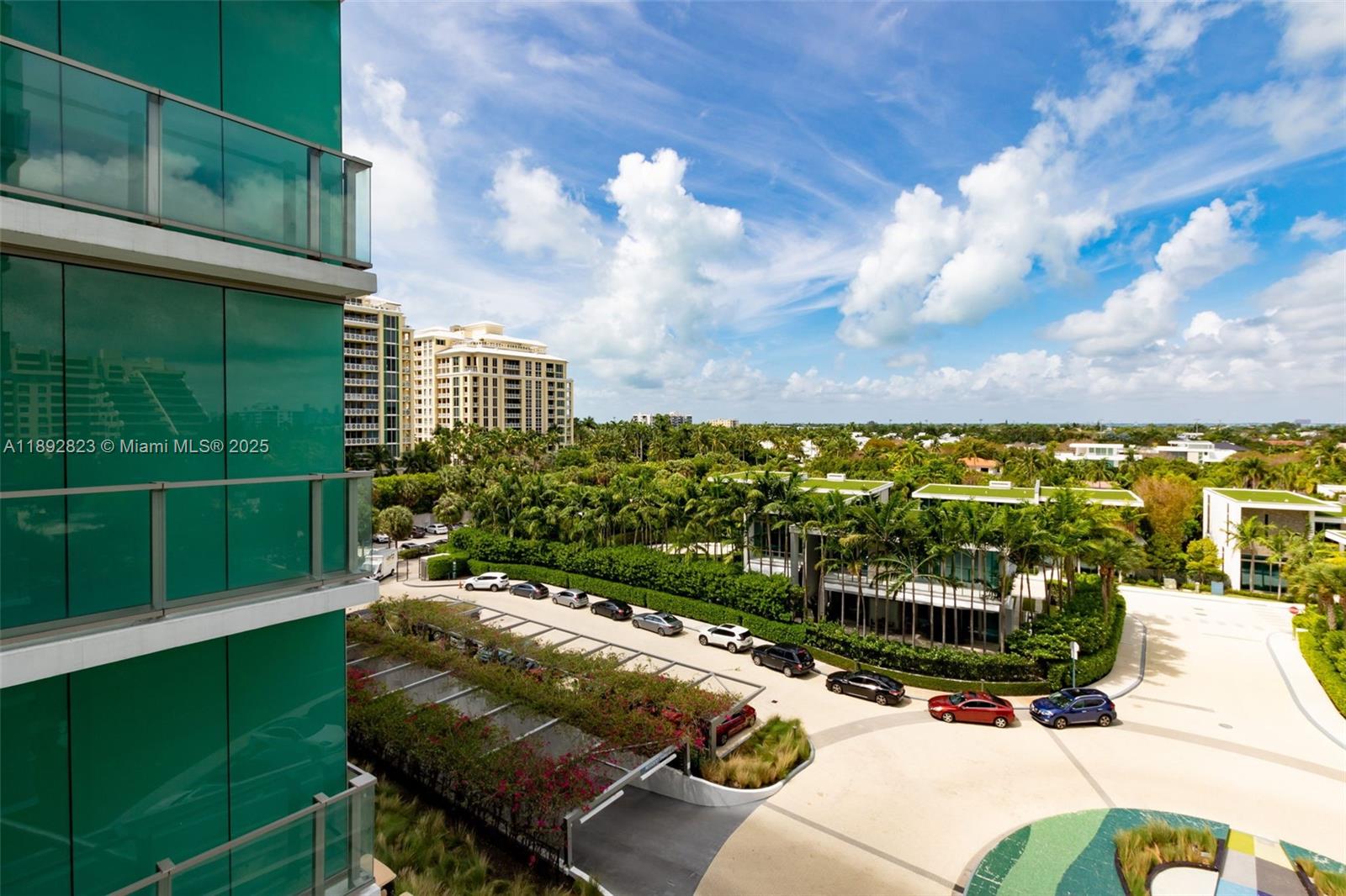 360 Ocean Dr # 606S