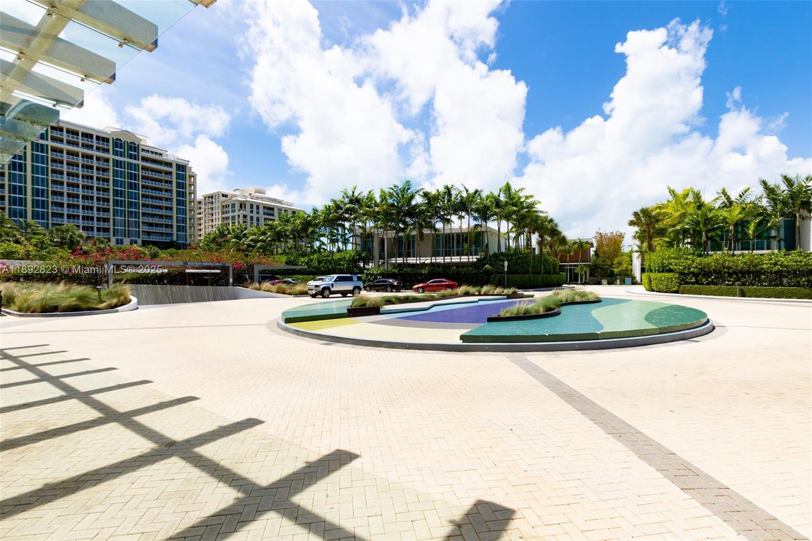 360 Ocean Dr # 606S