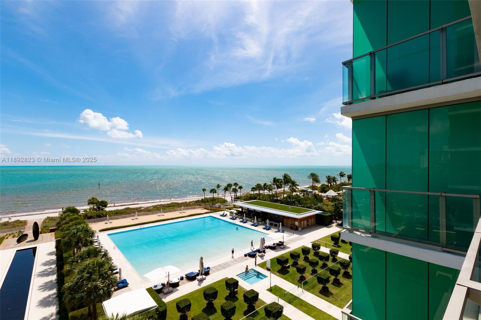 360 Ocean Dr # 606S