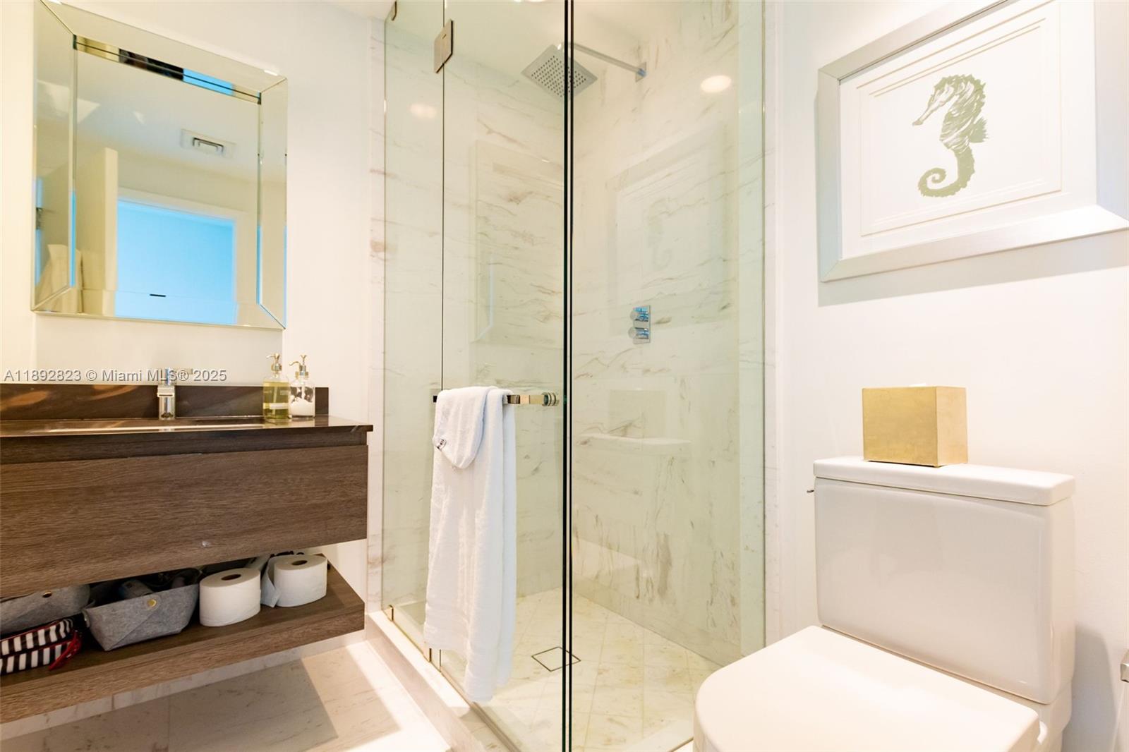 360 Ocean Dr # 606S