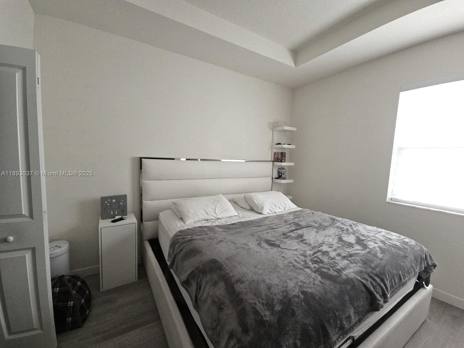 11132 W 32nd Ln Unit: .