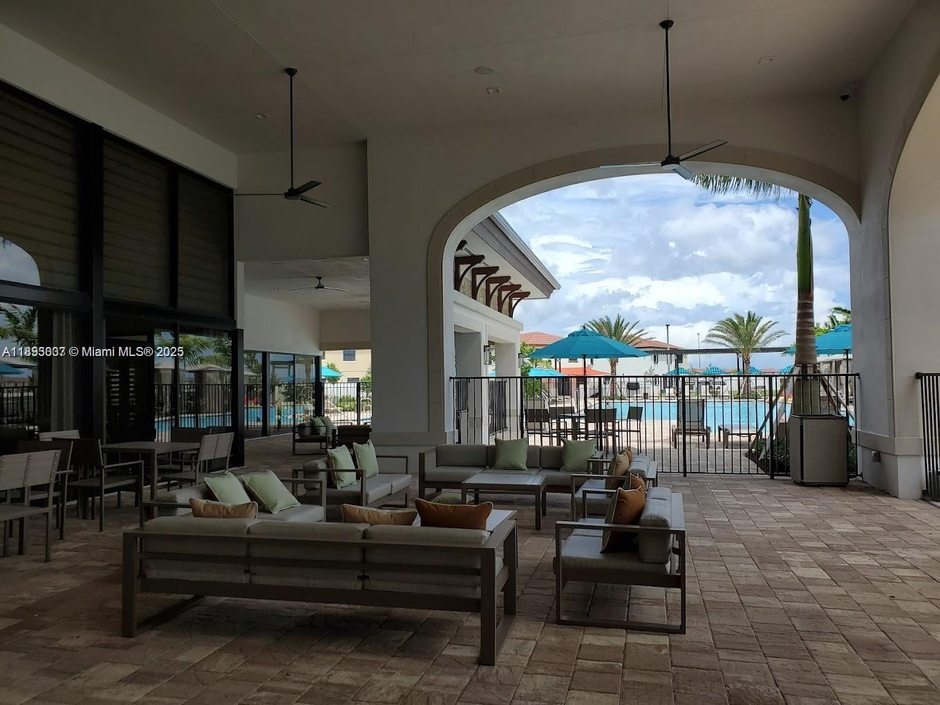 11132 W 32nd Ln Unit: .