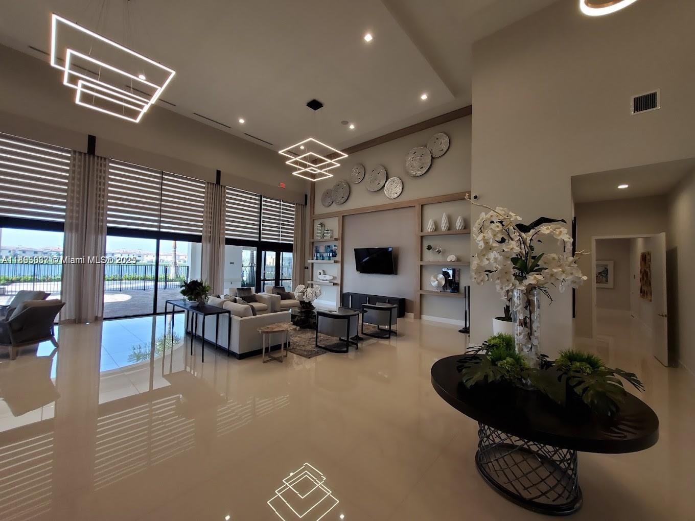 11132 W 32nd Ln Unit: .