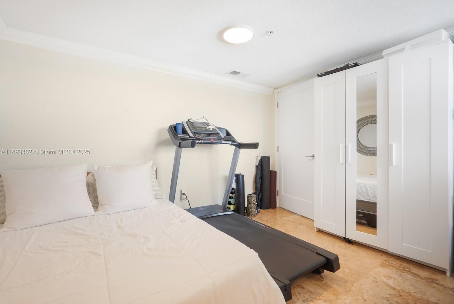 280 SW 20th Rd # 907