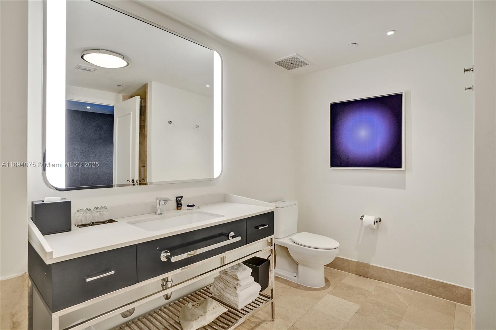 4401 Collins Ave # 1408