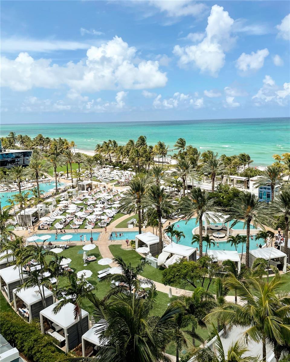 4401 Collins Ave # 1408