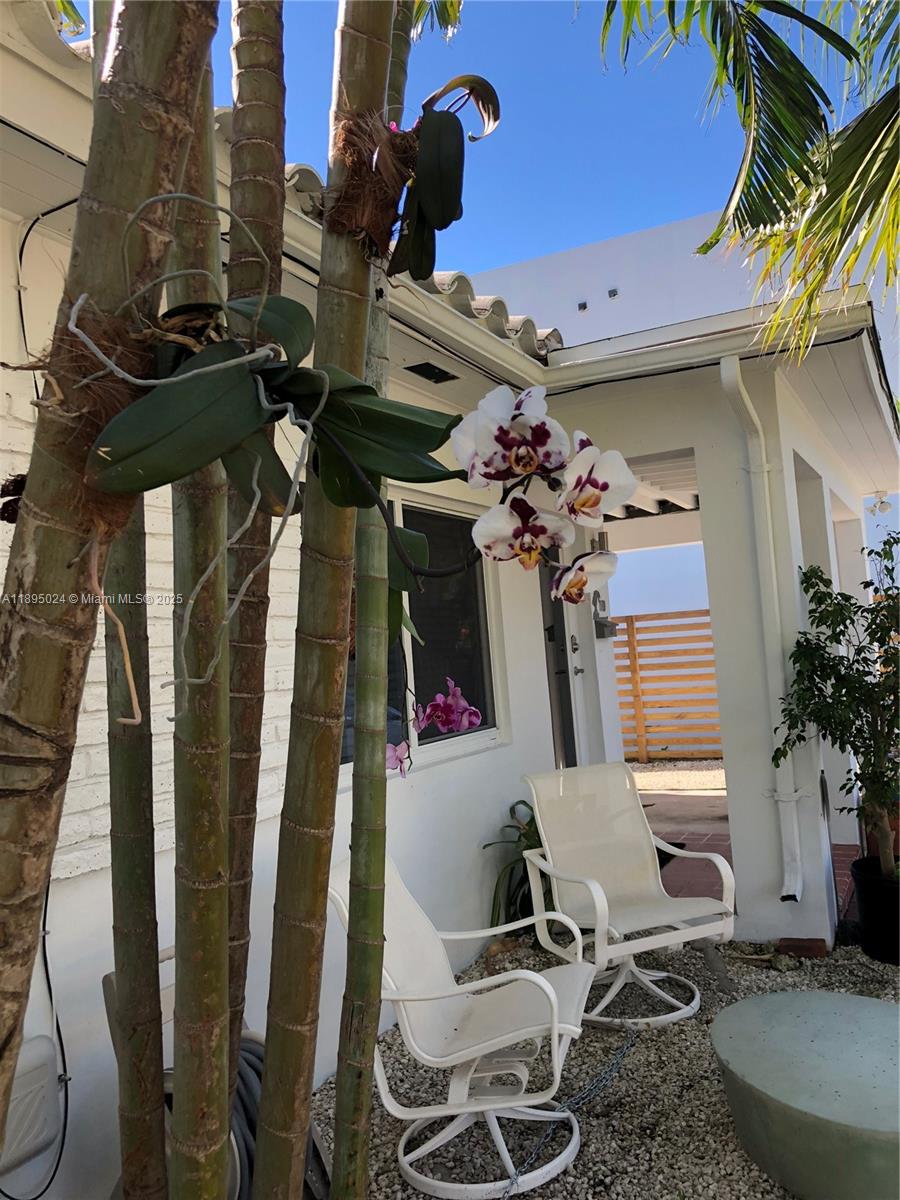 1160 SW 22nd terrace # 2