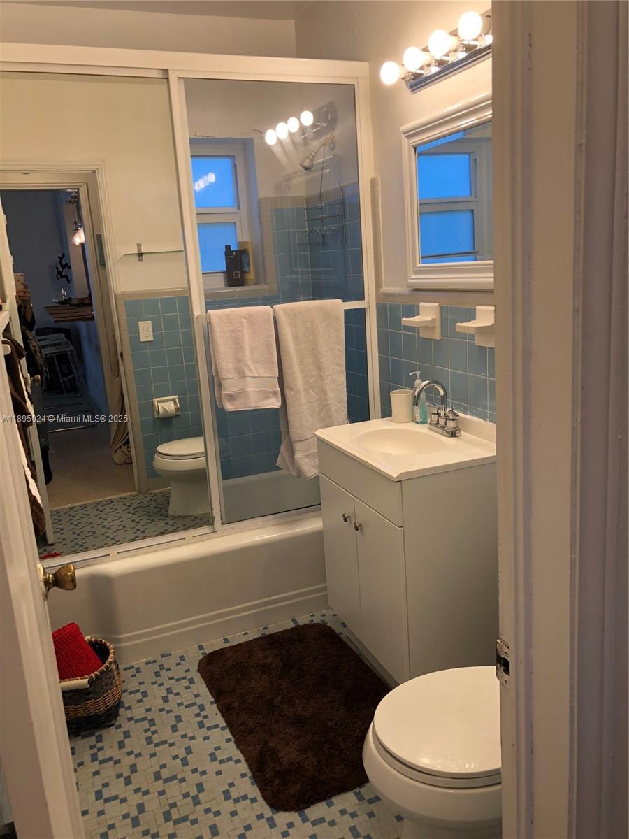 1160 SW 22nd terrace # 2