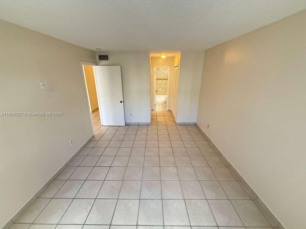 7722 Camino Real # 219 Unit: E-219