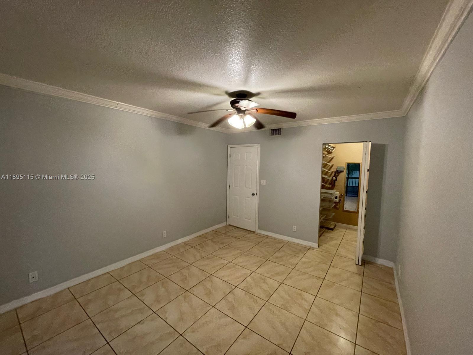 8100 Geneva Ct # 440, Doral Unit: 440
