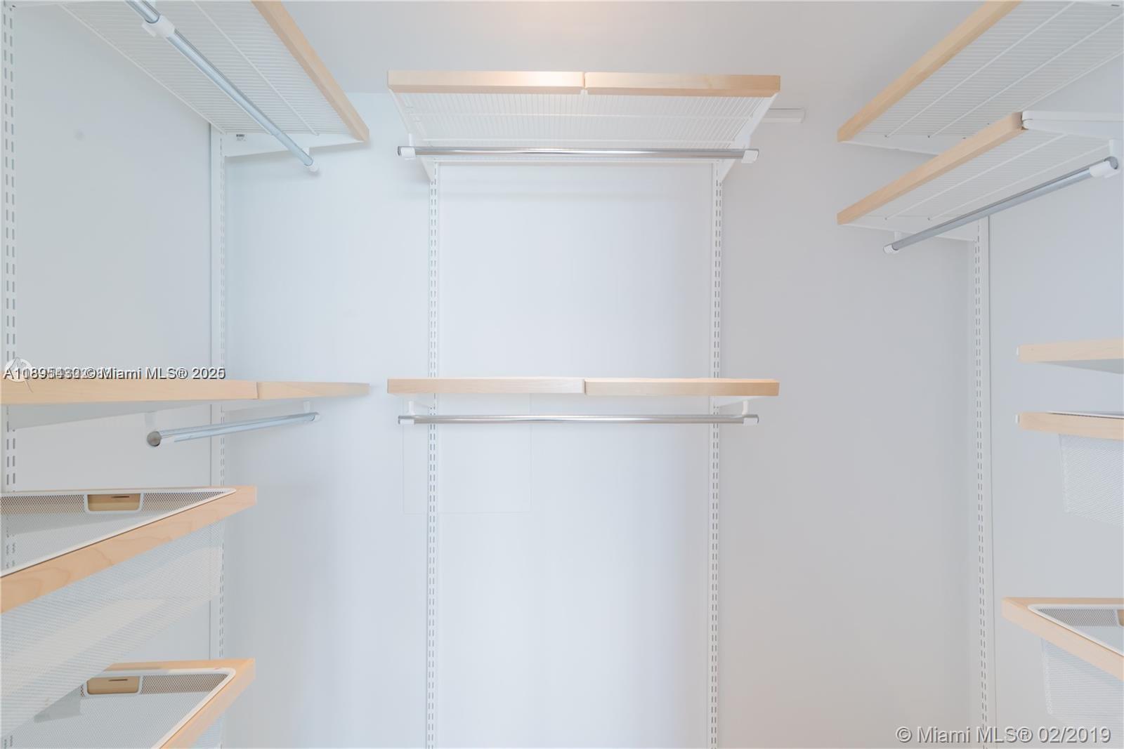 3 Island Ave # 09D, Miami Beach Unit: 09D