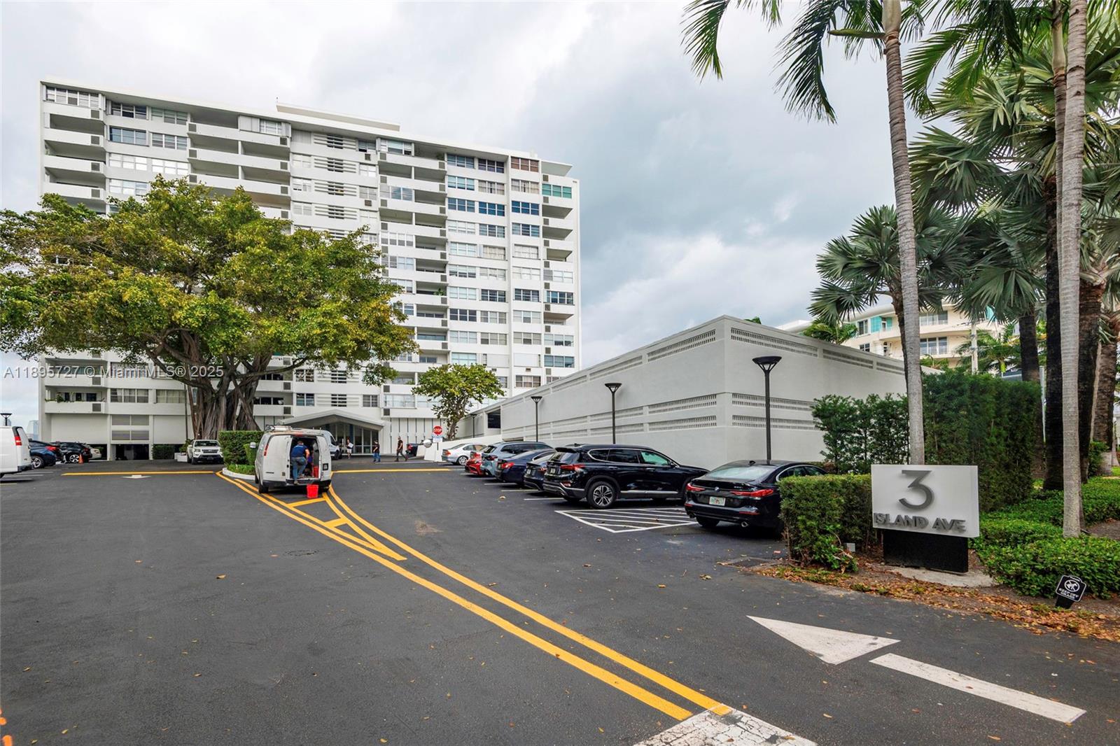 3 Island Ave # 09E, Miami Beach Unit: 09E