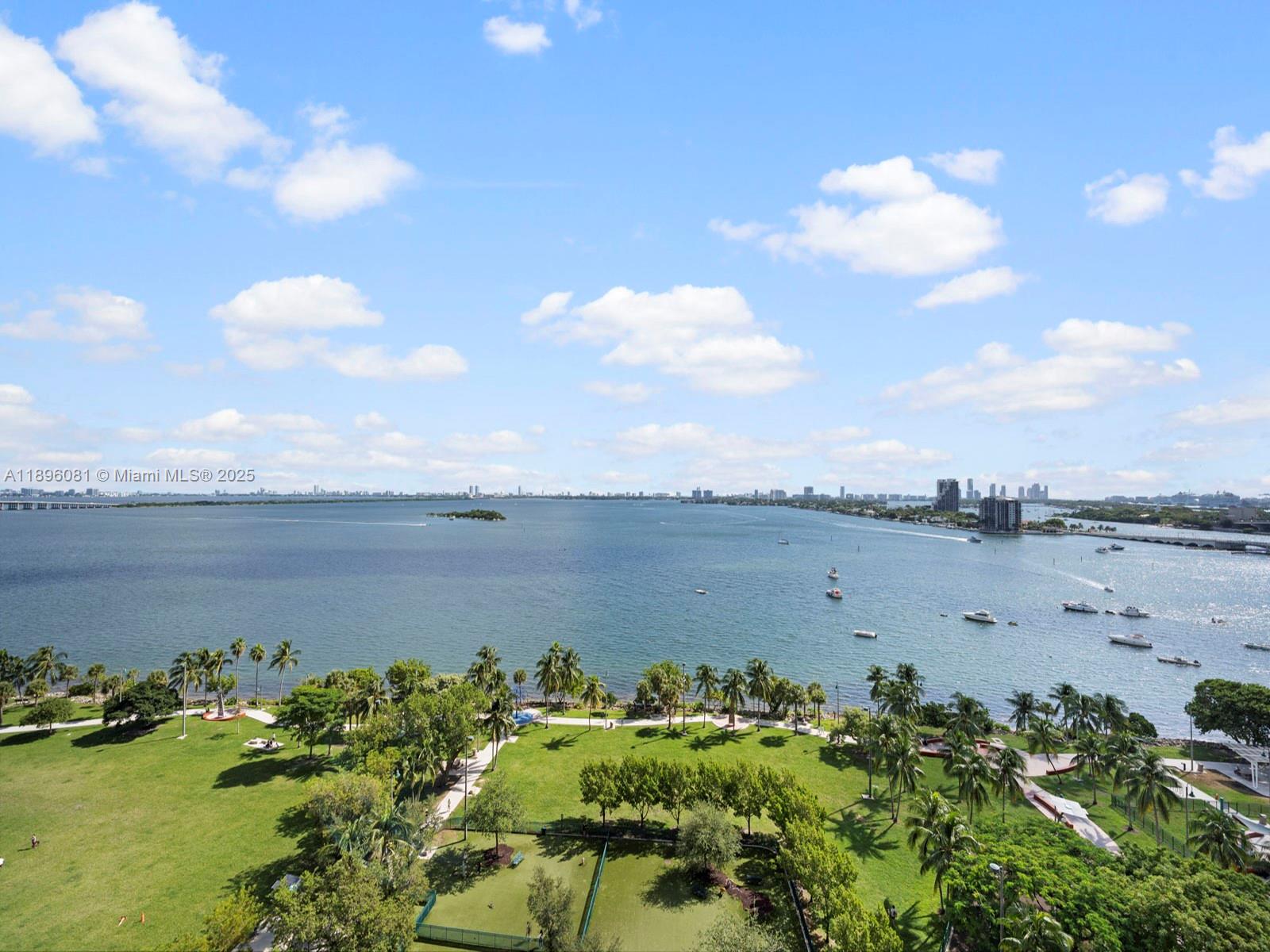 1800 N Bayshore Dr # 1505