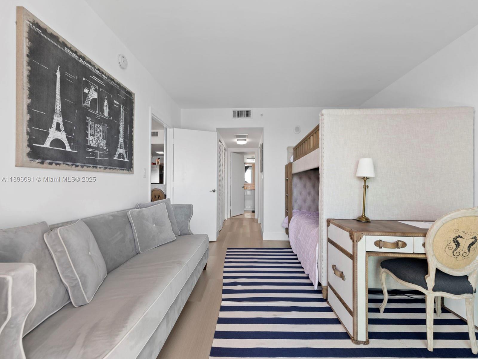 1800 N Bayshore Dr # 1505