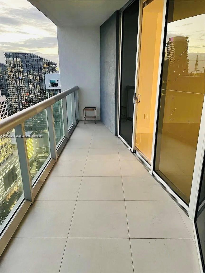 495 Brickell Ave # 4309
