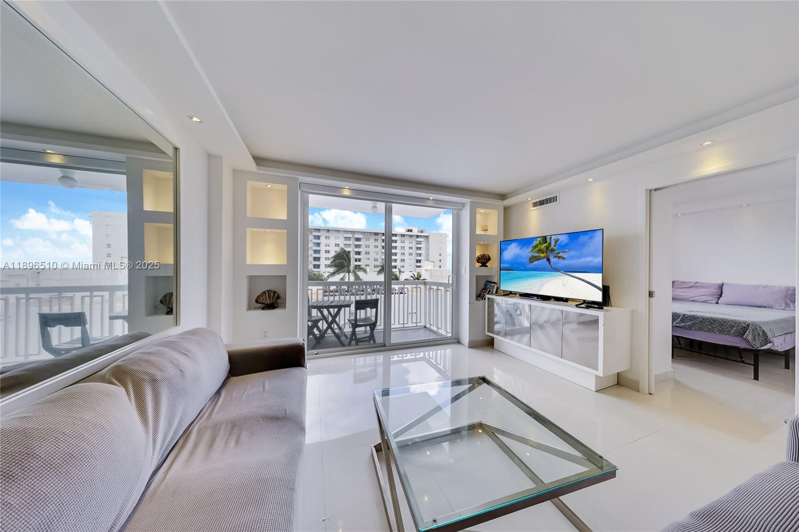 401 Ocean Dr # 624
