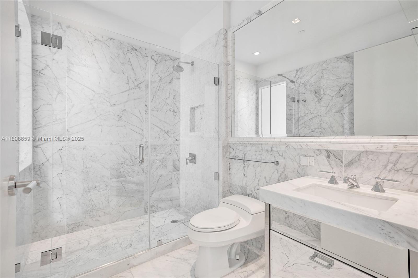 17475 Collins Ave # 2302, Sunny Isles Beach Unit: 2302