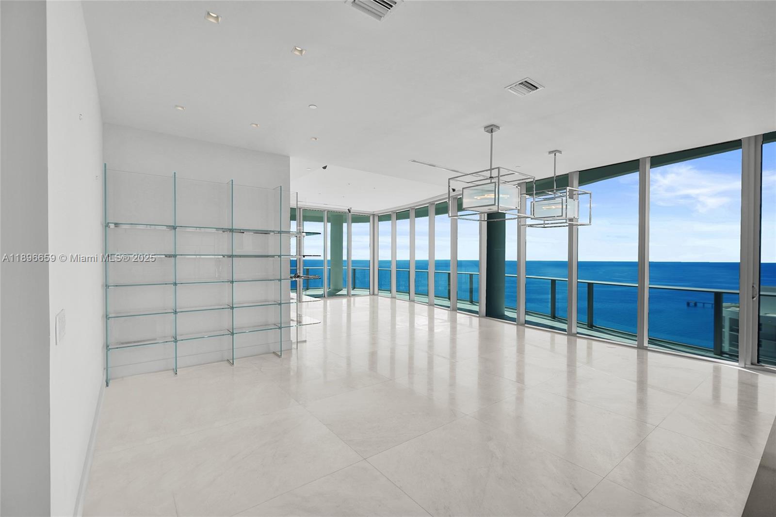 17475 Collins Ave # 2302, Sunny Isles Beach Unit: 2302