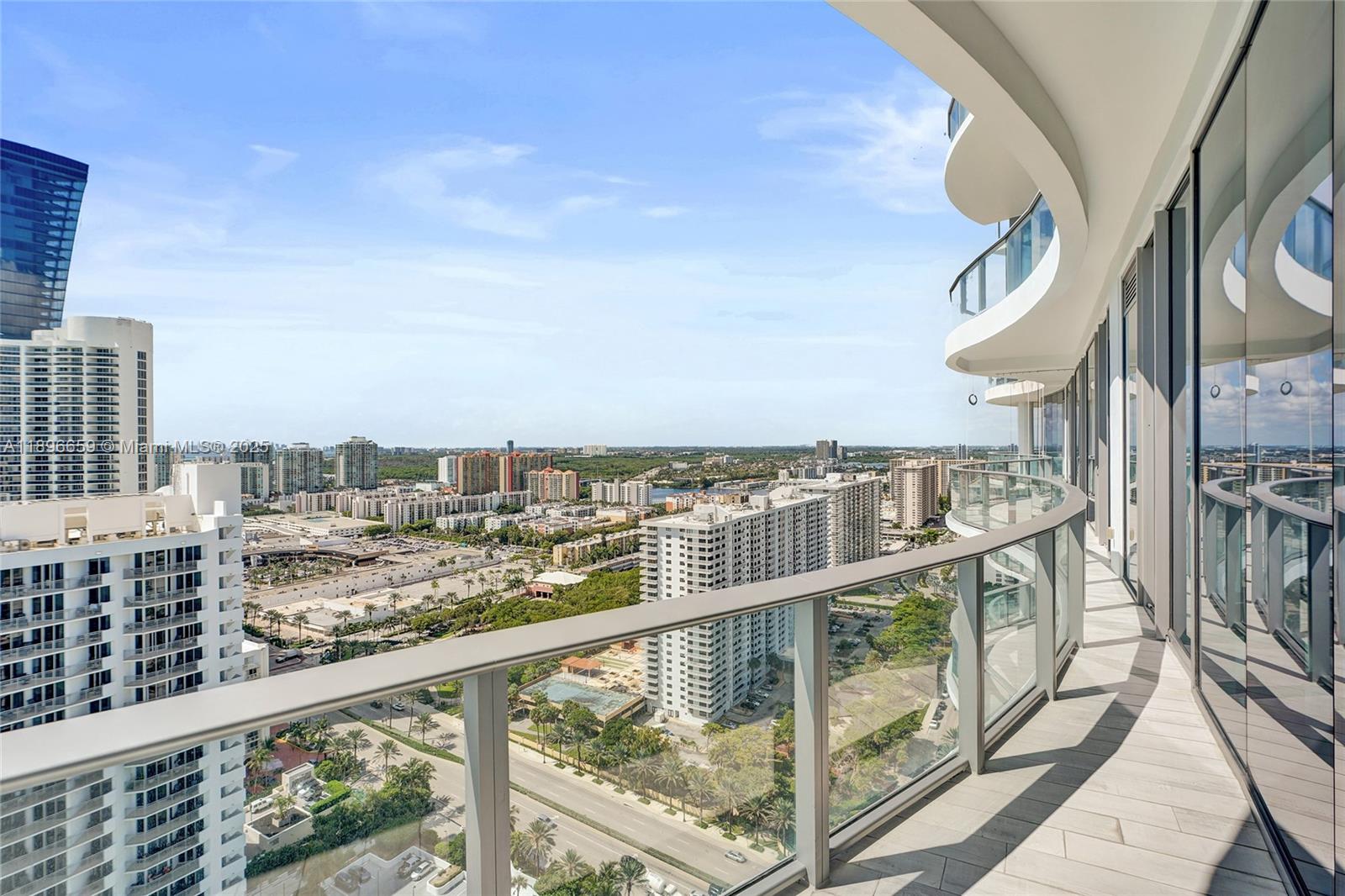 17475 Collins Ave # 2302, Sunny Isles Beach Unit: 2302