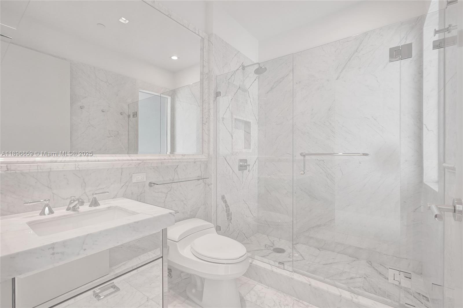 17475 Collins Ave # 2302, Sunny Isles Beach Unit: 2302