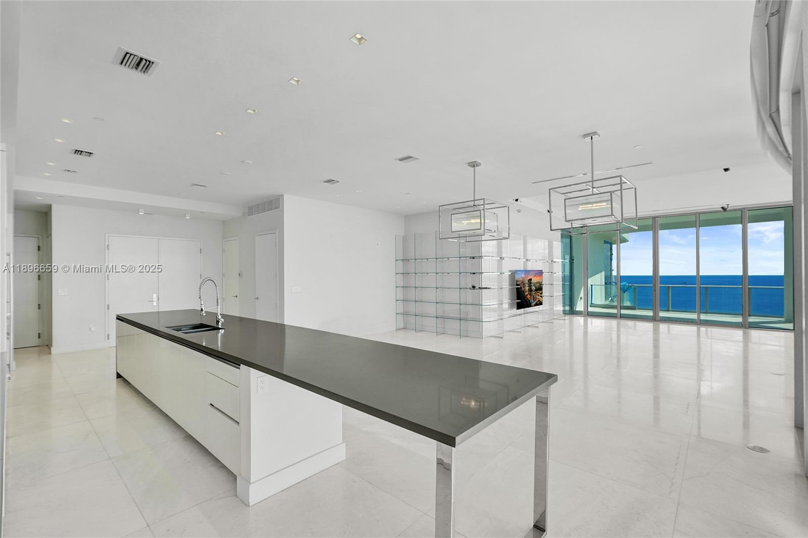 17475 Collins Ave # 2302, Sunny Isles Beach Unit: 2302