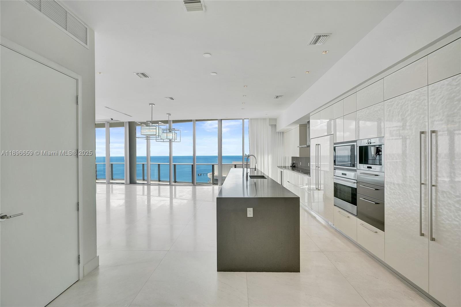 17475 Collins Ave # 2302, Sunny Isles Beach Unit: 2302