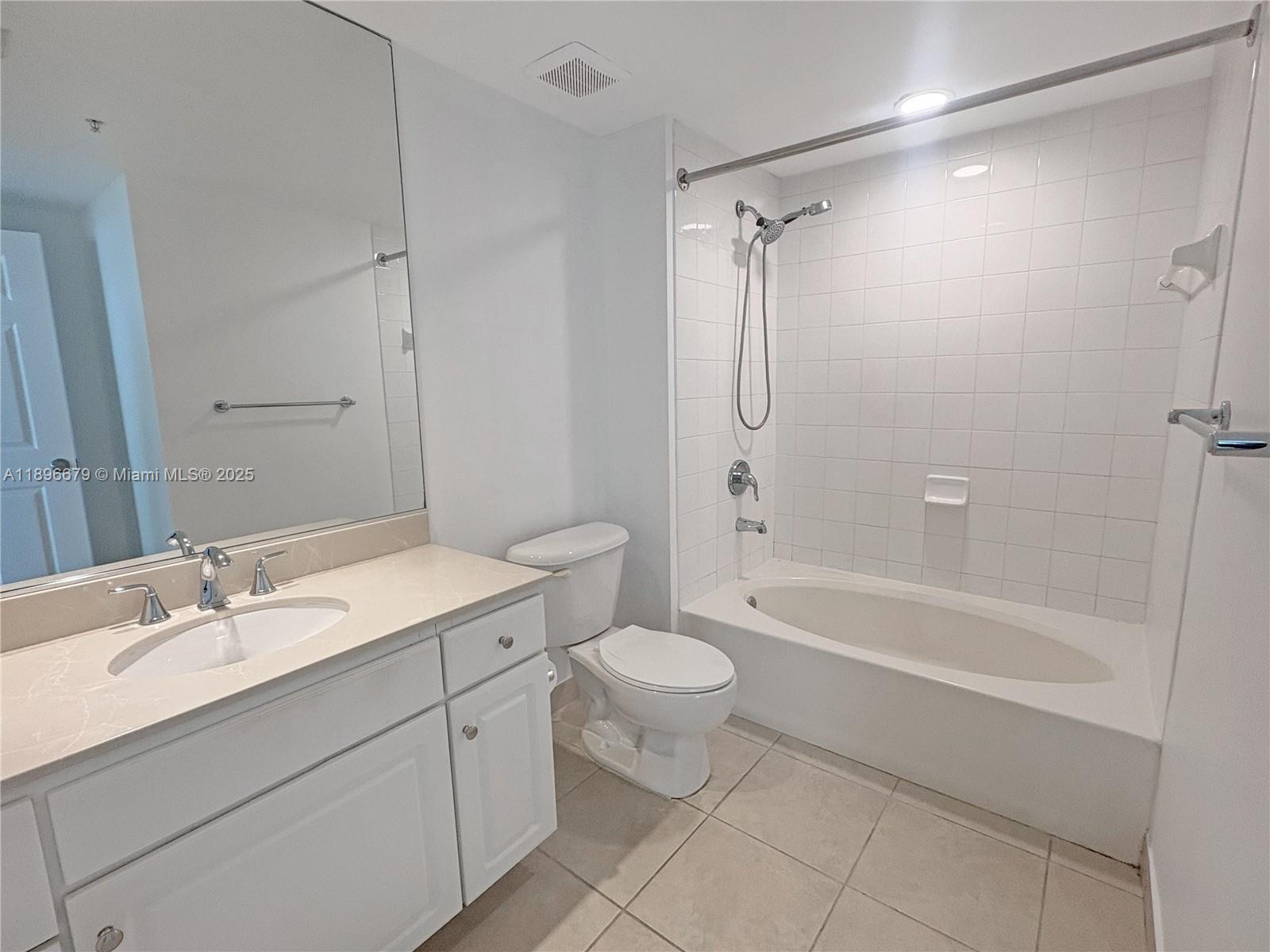 2000 N Bayshore Dr # 1406