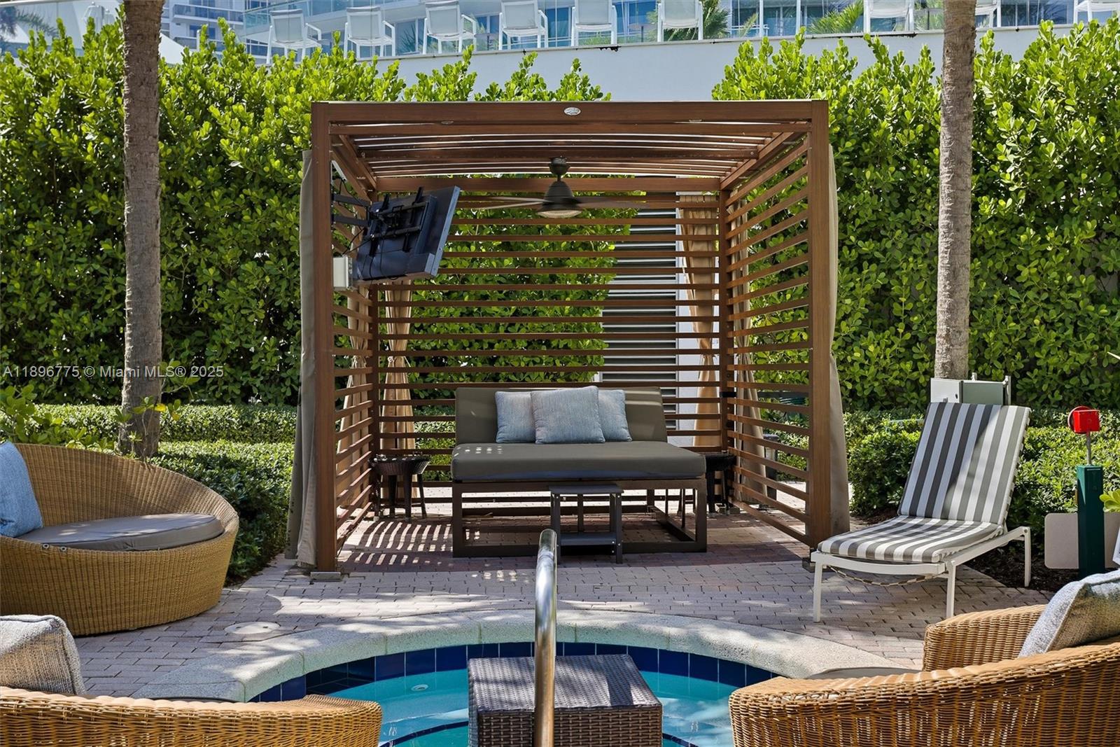 10295 Collins Ave # 2207, Bal Harbour Unit: 2207
