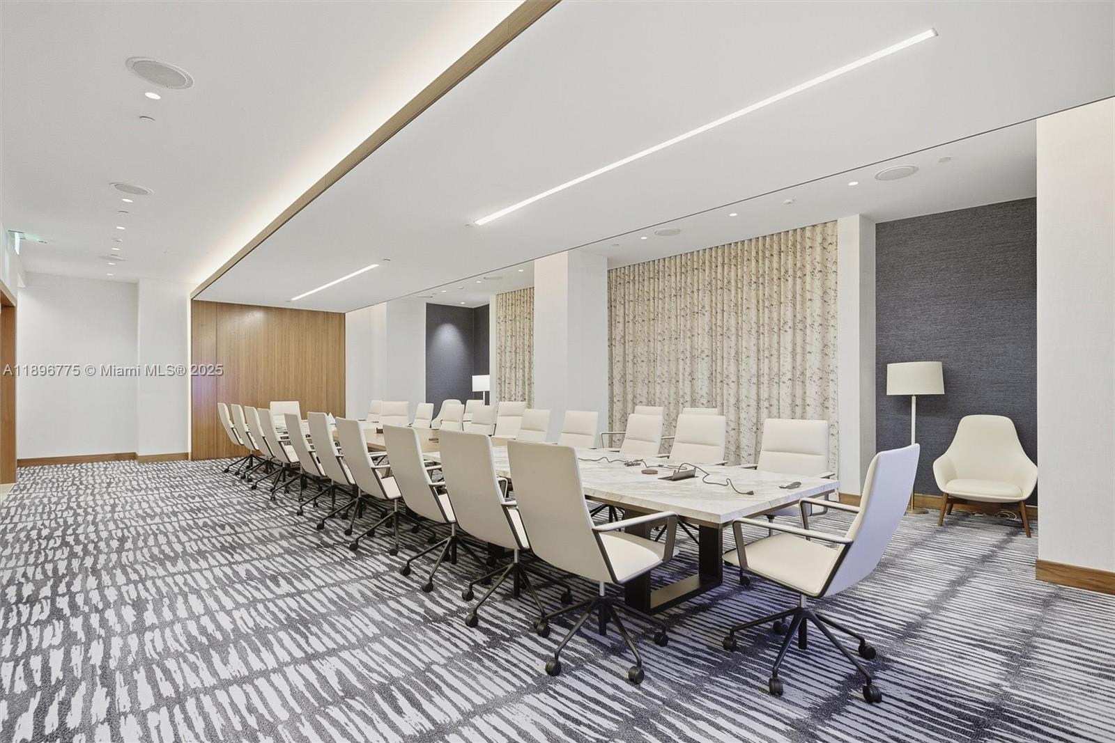 10295 Collins Ave # 2207, Bal Harbour Unit: 2207