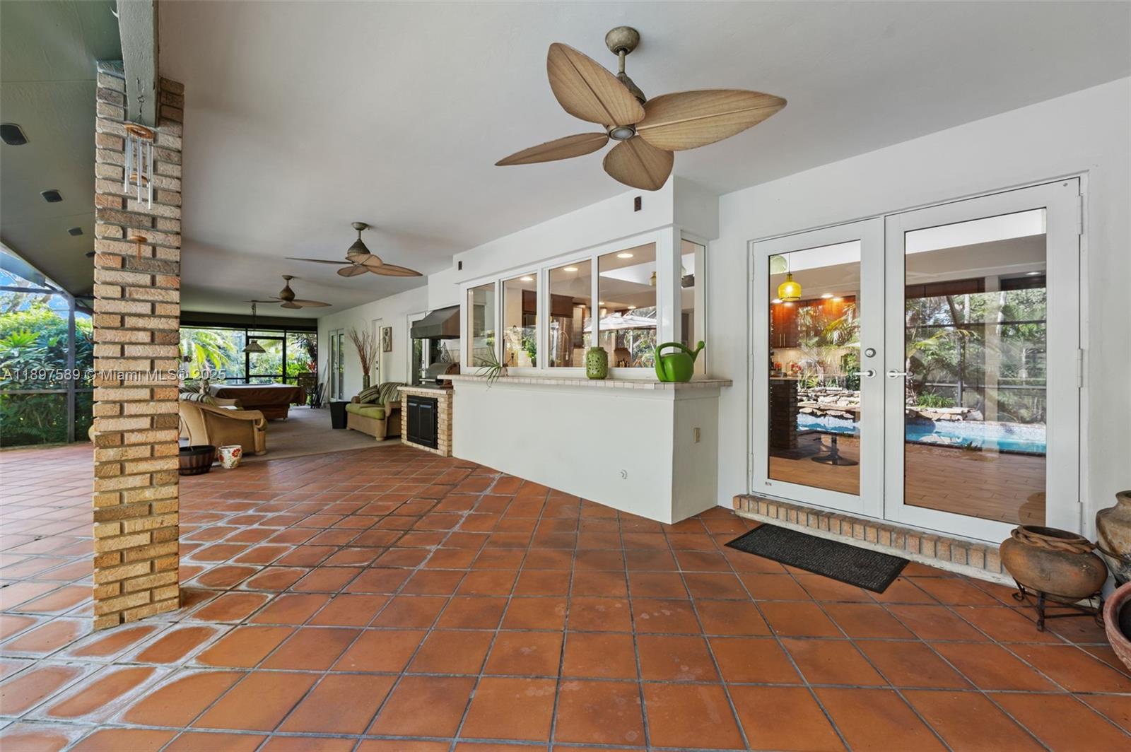 15625 SW 73rd Ct, Palmetto Bay