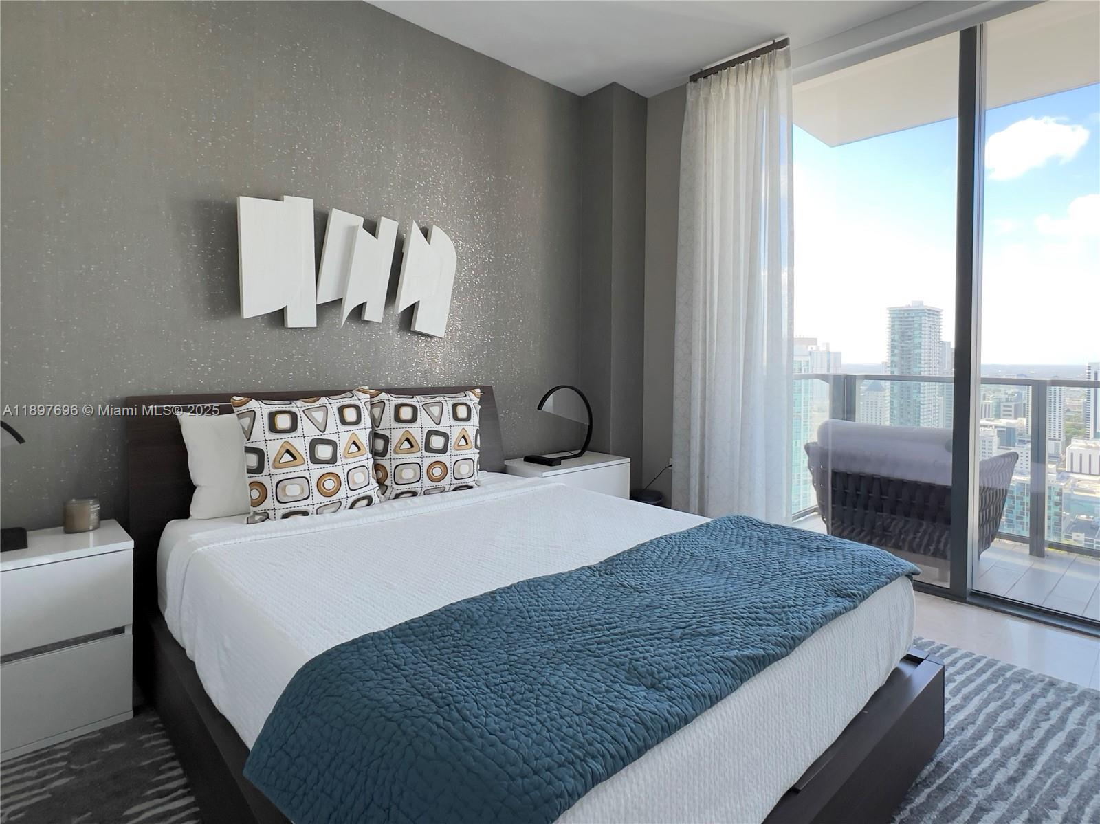 68 SE 6th St # 3611, Miami Unit: 3611