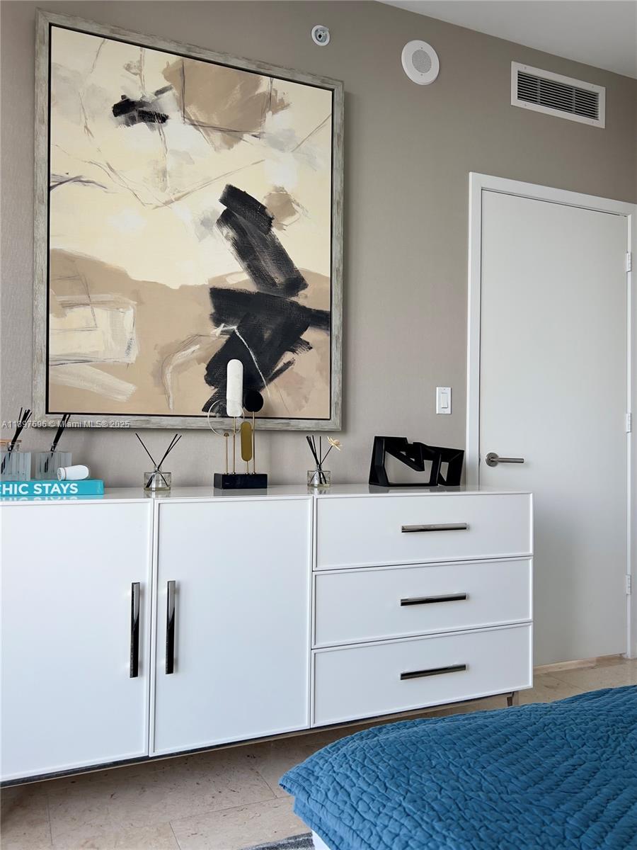 68 SE 6th St # 3611, Miami Unit: 3611