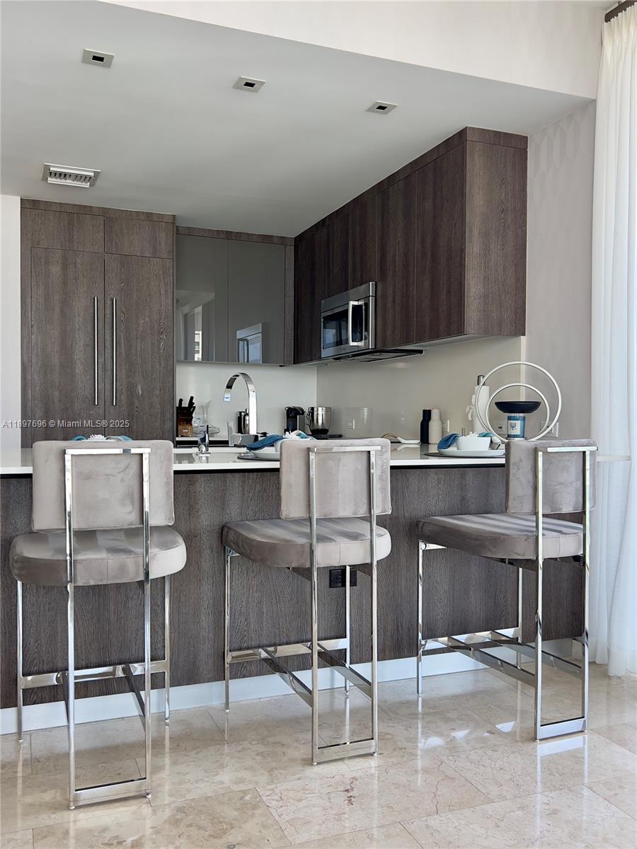 68 SE 6th St # 3611, Miami Unit: 3611