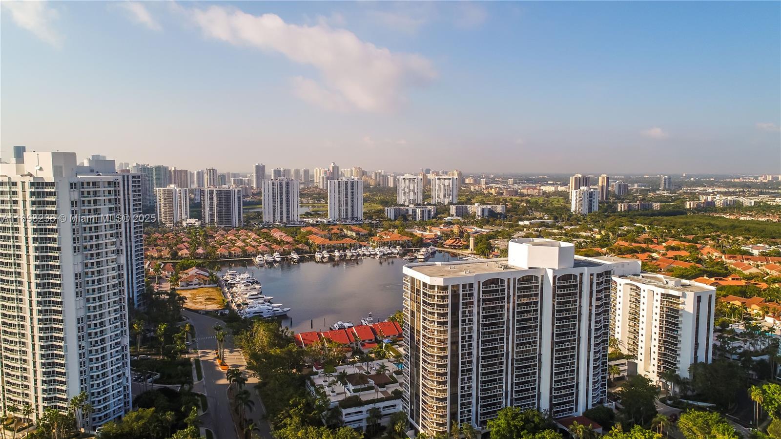 3705 NE 214 St # 13, Aventura Unit: 13