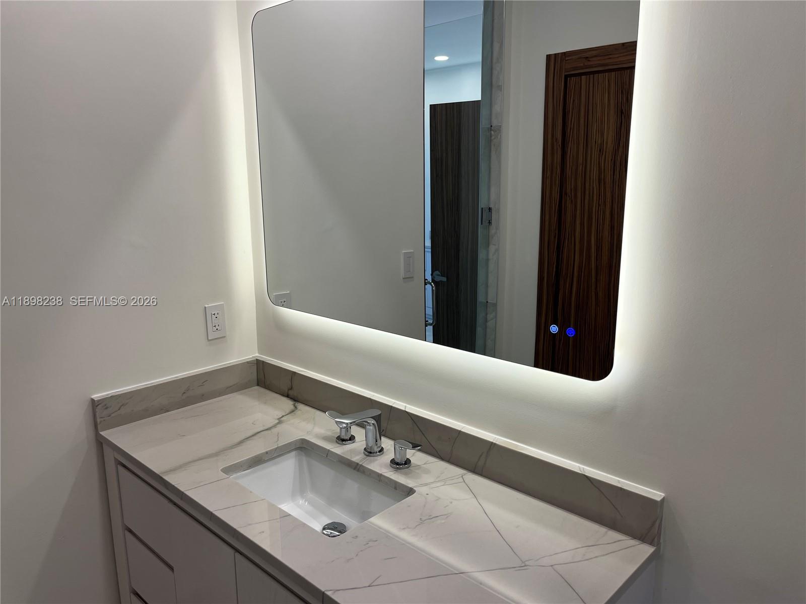 3705 NE 214 St # 13, Aventura Unit: 13