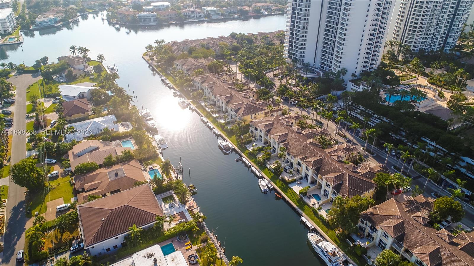 3705 NE 214 St # 13, Aventura Unit: 13