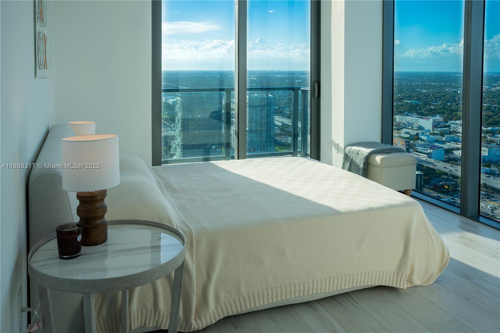 3131 NE 7th Ave, Miami Unit: PH4903