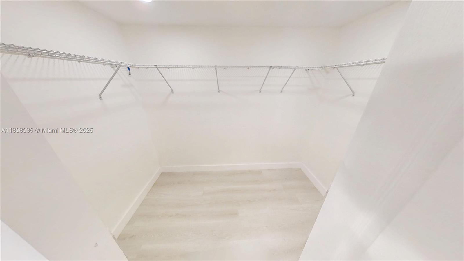 20230 NE 3rd Ct # 6, Miami Unit: 6