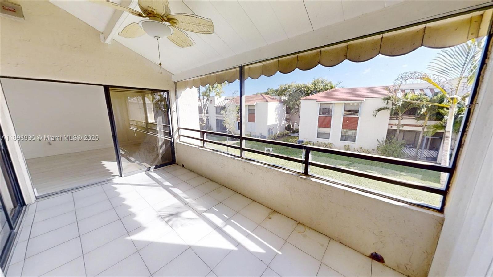 20230 NE 3rd Ct # 6, Miami Unit: 6