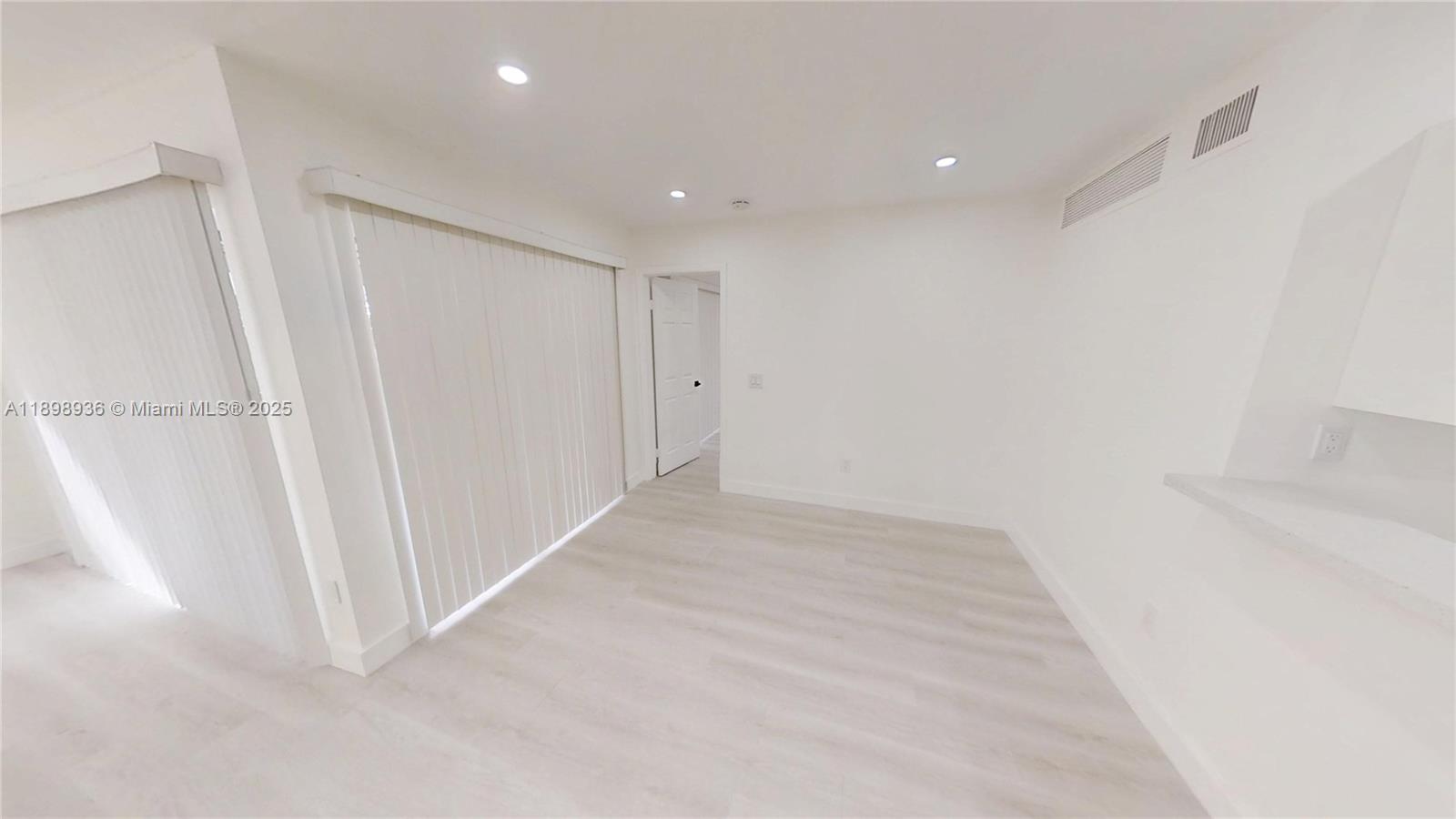 20230 NE 3rd Ct # 6, Miami Unit: 6