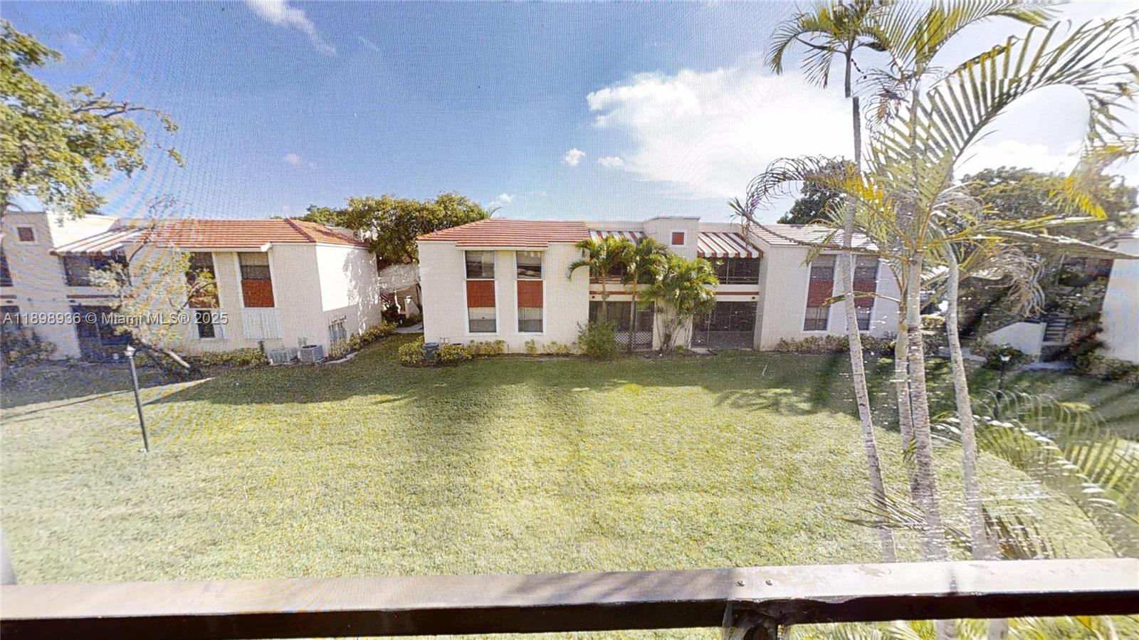 20230 NE 3rd Ct # 6, Miami Unit: 6