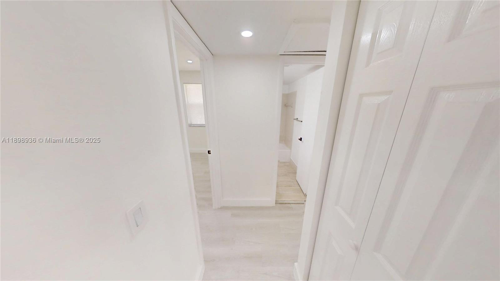 20230 NE 3rd Ct # 6, Miami Unit: 6