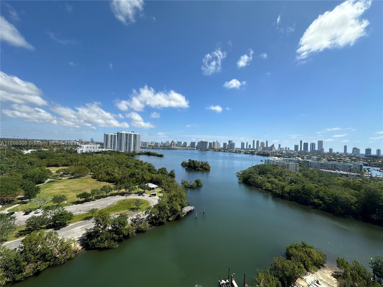16385 Biscayne Blvd # 1505, North Miami Beach Unit: 1505