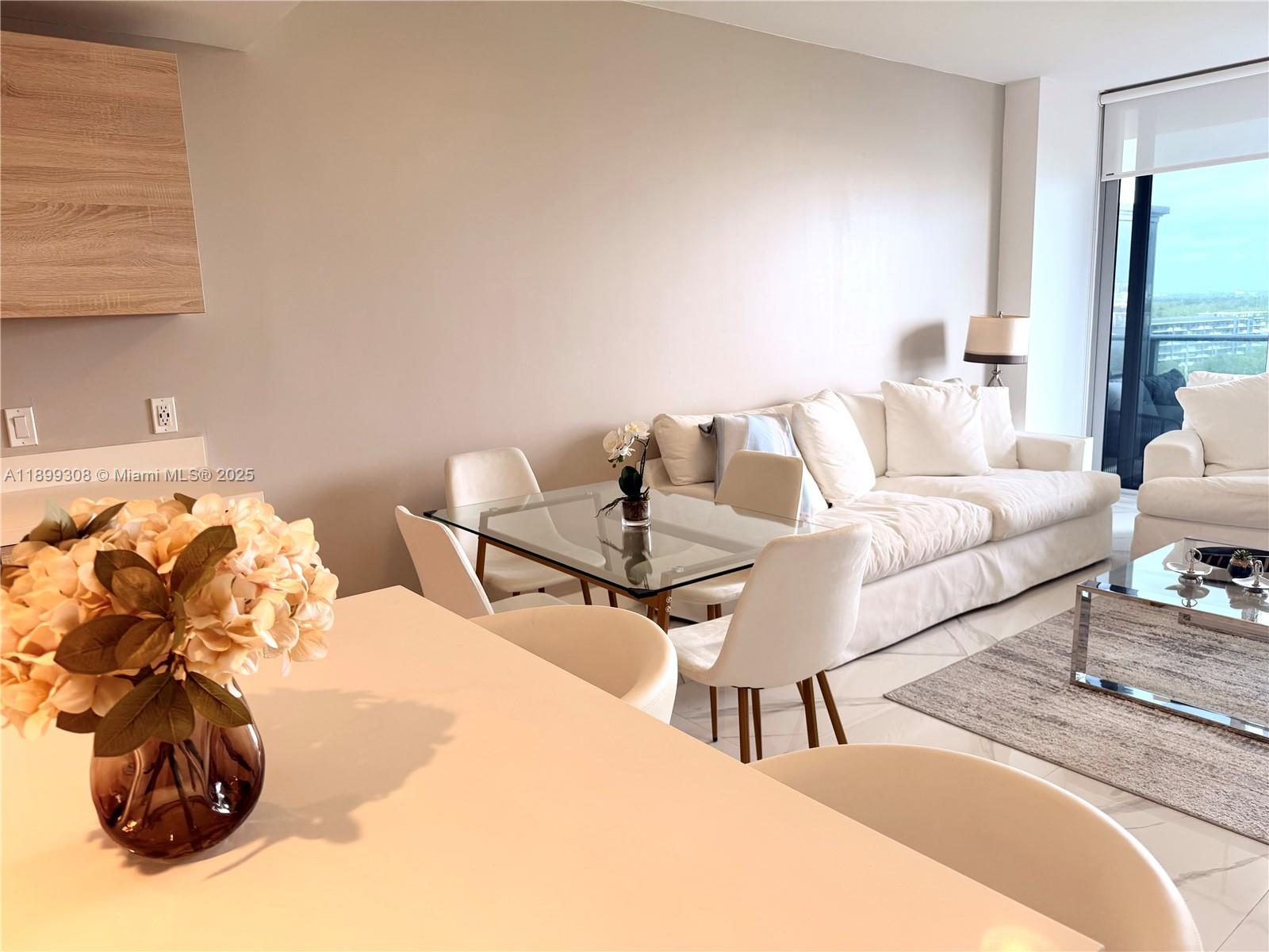 16385 Biscayne Blvd # 1505, North Miami Beach Unit: 1505
