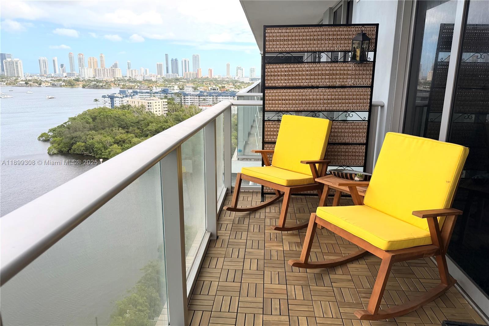 16385 Biscayne Blvd # 1505, North Miami Beach Unit: 1505