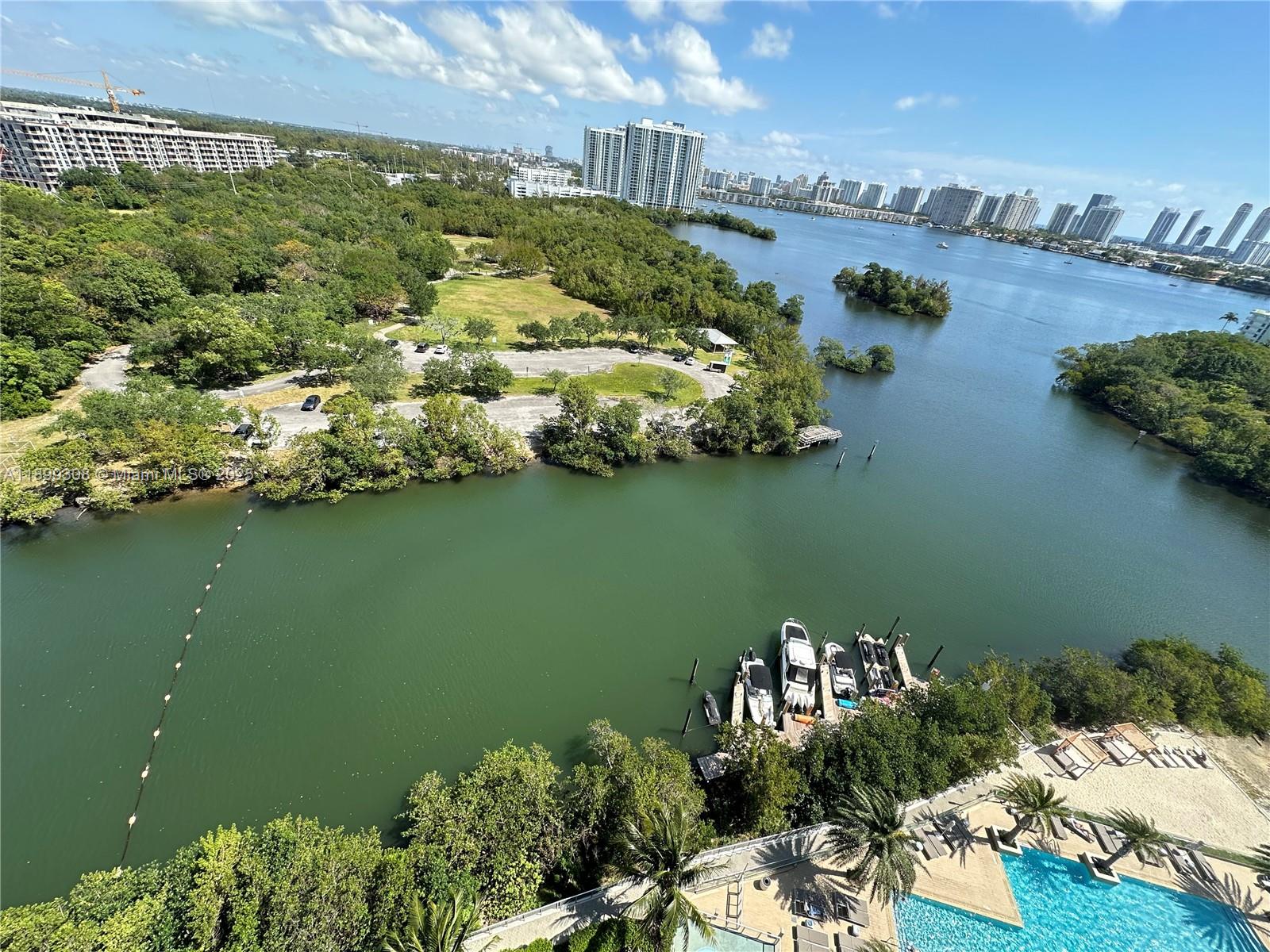 16385 Biscayne Blvd # 1505, North Miami Beach Unit: 1505