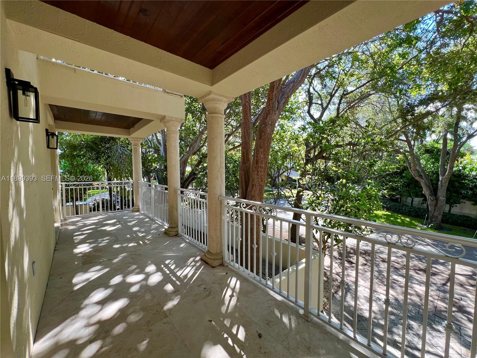 573 Satinwood Dr