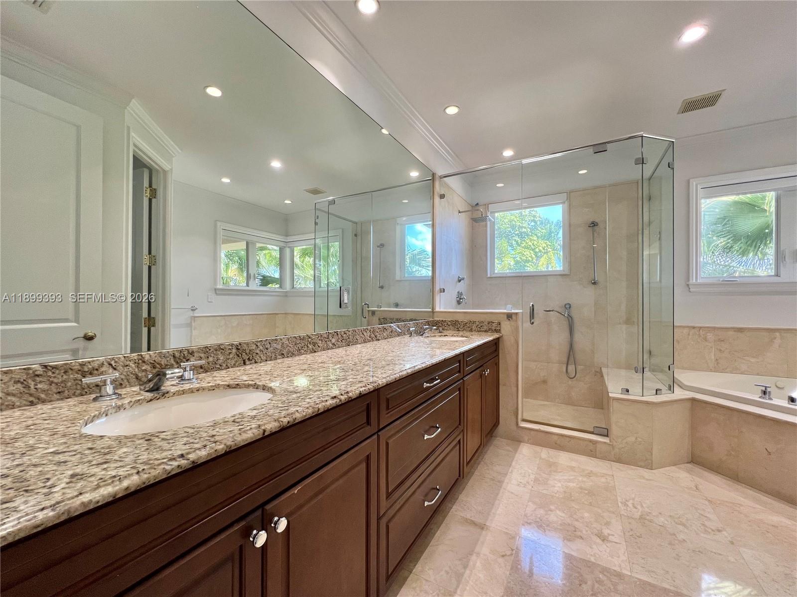 573 Satinwood Dr