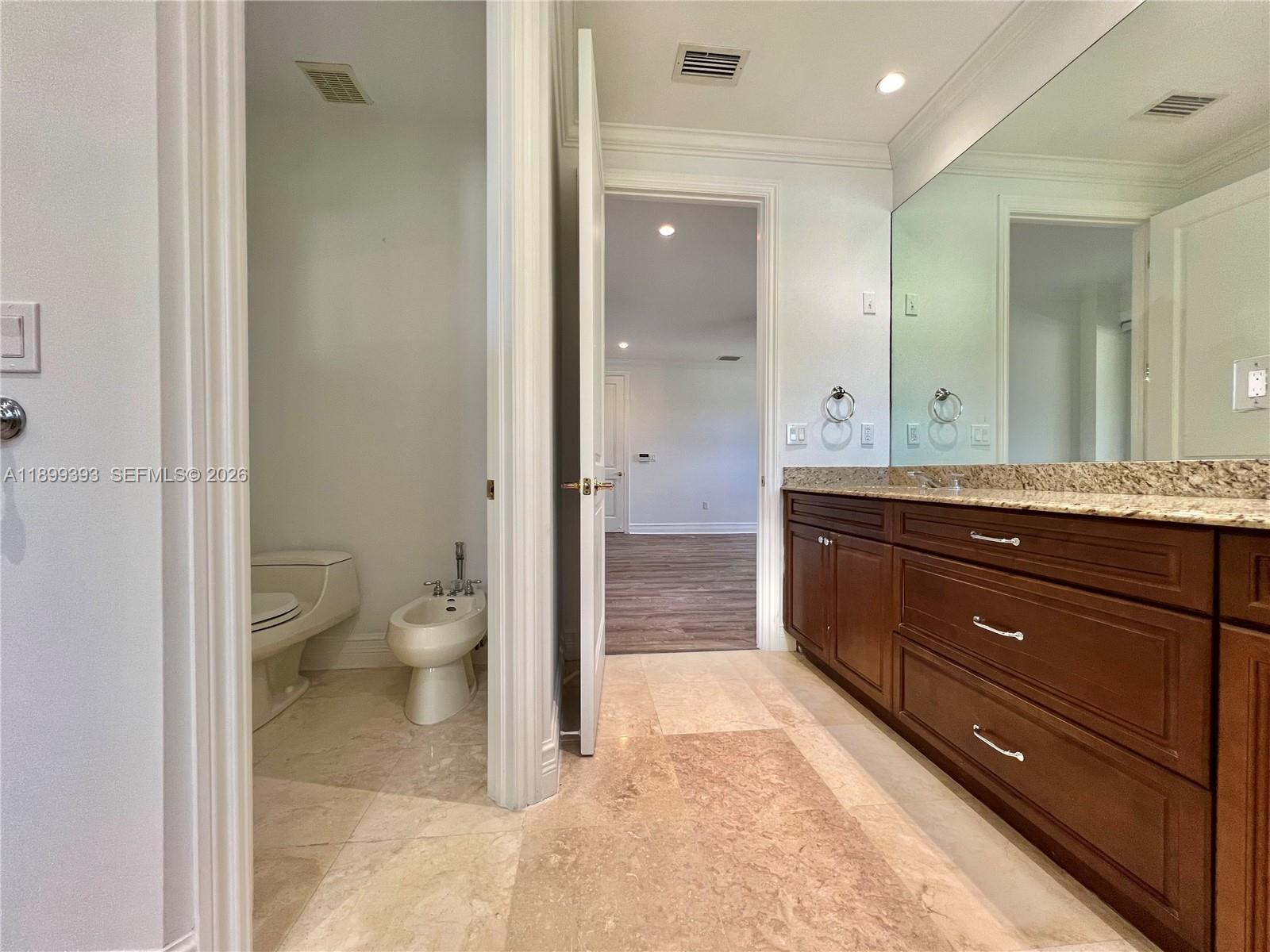 573 Satinwood Dr